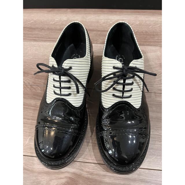 100%本物保証! CHANEL - CHANEL バイカラー エナメル レースアップ