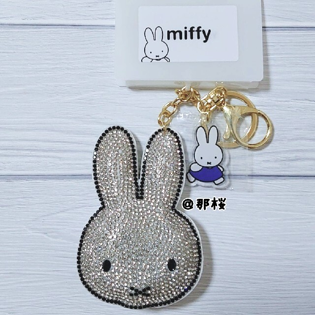 しまむら(シマムラ)の【miffy】しまむら ミッフィー キーホルダー キーチャーム まんまるお耳 レディースのファッション小物(キーホルダー)の商品写真