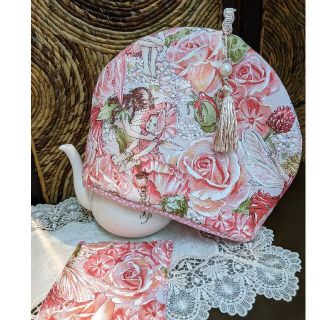 薔薇とフェアリー♡マイケルミラー♡　ティーコゼー　ハンドメイド(テーブル用品)