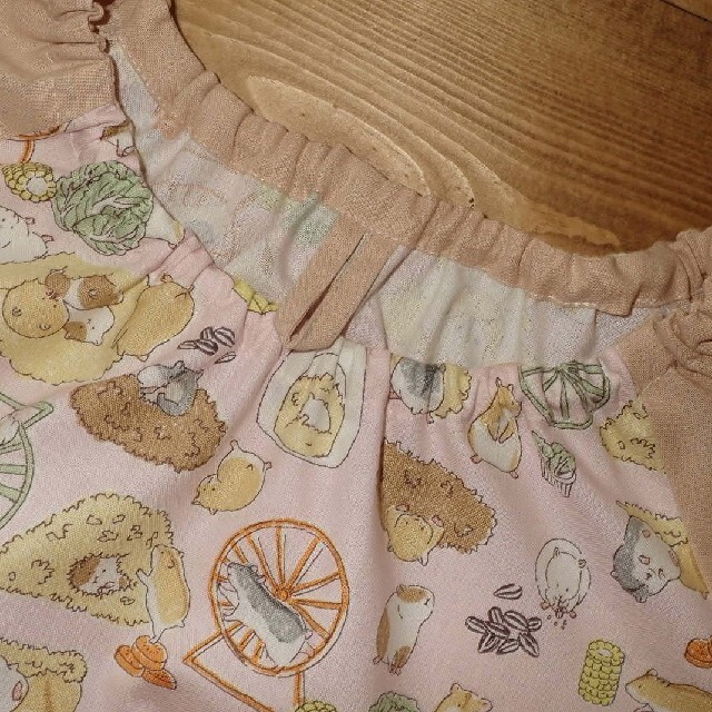 ハムスター ピンク 110cm 長袖 スモック ハンドメイドのキッズ/ベビー(ファッション雑貨)の商品写真