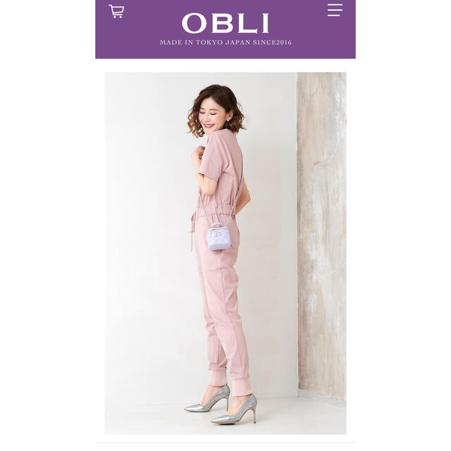 OBLI(オブリ)の【OBLI】ロゴワッペンロンパース レディースのパンツ(サロペット/オーバーオール)の商品写真