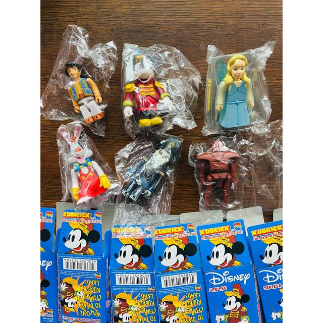 KUBRICK Disney Characters SERIES6 6体セット | フリマアプリ ラクマ