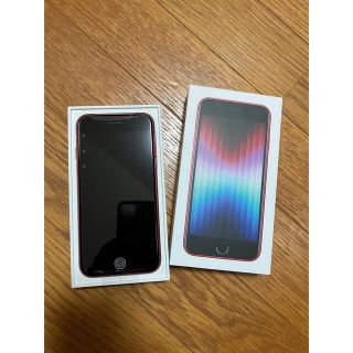 アイフォーン(iPhone)のiPhone SE 第三世代　64GB レッド(スマートフォン本体)