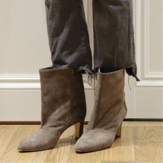 ★新品★ ネブローニ スエード ショートブーツ 38サイズ 定価72600円 ★新品★ ネブローニ スエード ショートブーツ 38サイズ 定価72600円