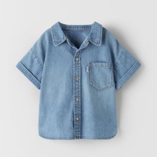 ザラキッズ(ZARA KIDS)の【 新品未使用 】ZARA デニムシャツ ミディアムブルー 98CM(ブラウス)