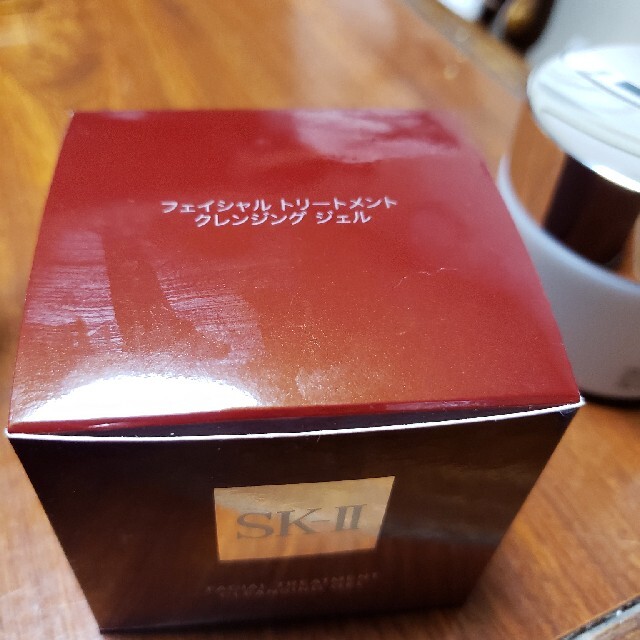 SK-II(エスケーツー)のフェイシャルトリートメントクレンジングジェル　80g コスメ/美容のスキンケア/基礎化粧品(クレンジング/メイク落とし)の商品写真