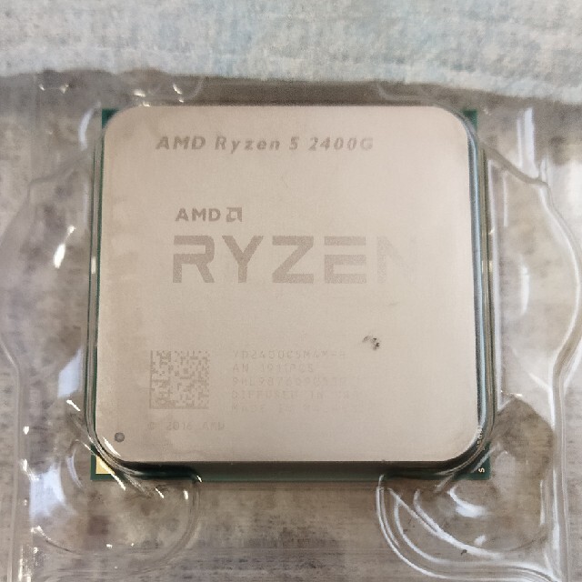 AMD Ryzen5 2400G スマホ/家電/カメラのPC/タブレット(PCパーツ)の商品写真