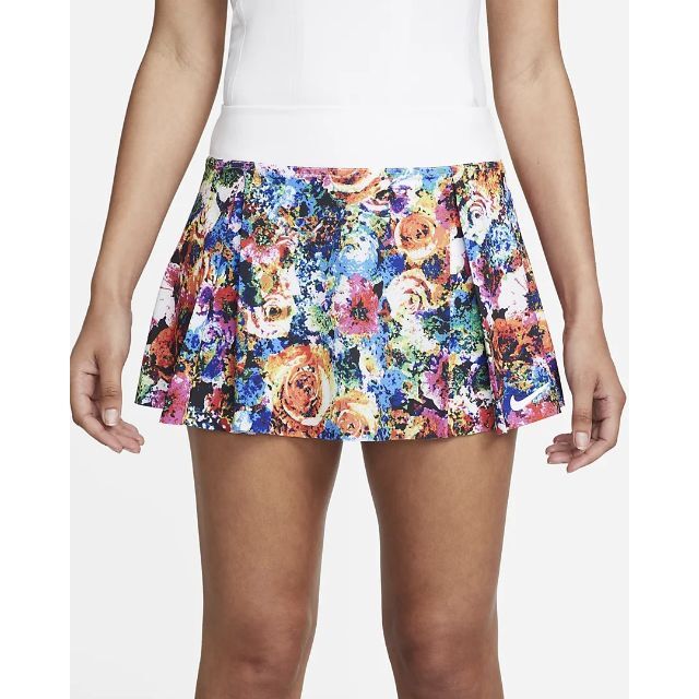 NIKE(ナイキ)の★新品★　NIKE　Nike Club Short Printed Skirt スポーツ/アウトドアのテニス(ウェア)の商品写真