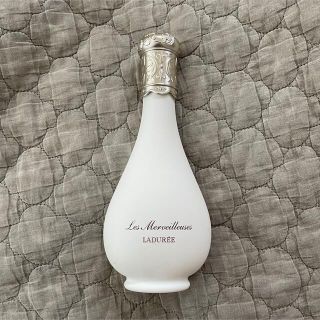 レメルヴェイユーズラデュレ(Les Merveilleuses LADUREE)のレメルヴェイユーズラデュレ　クレンジング　ウォーター(クレンジング/メイク落とし)