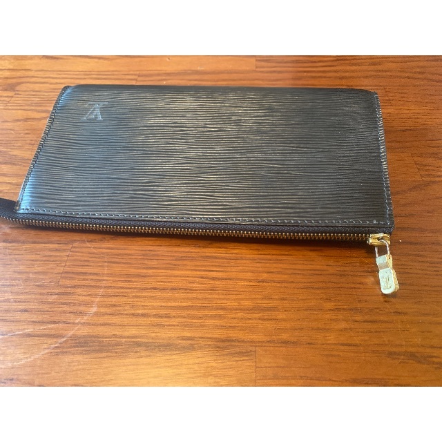 最新品人気 LOUIS 黒エピ/アクセサリーポーチの通販 by ♪♪モモタン