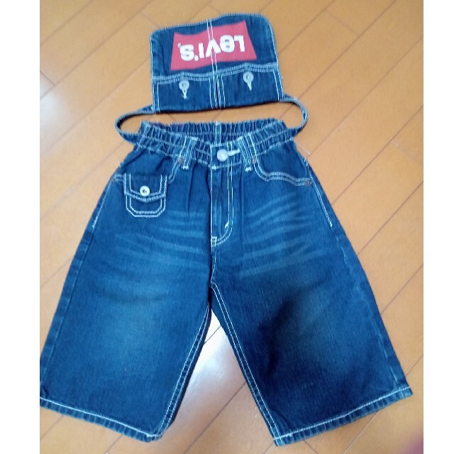 Levi's(リーバイス)のリーバイス　デニムハーフパンツ120 キッズ/ベビー/マタニティのキッズ服男の子用(90cm~)(パンツ/スパッツ)の商品写真