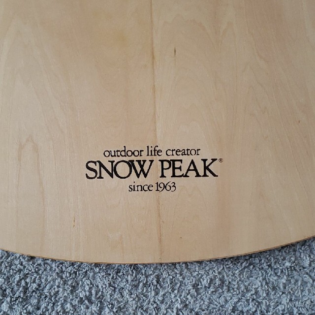 Snow Peak(スノーピーク)のSnow Peak　テーブル　新品 スポーツ/アウトドアのアウトドア(テーブル/チェア)の商品写真