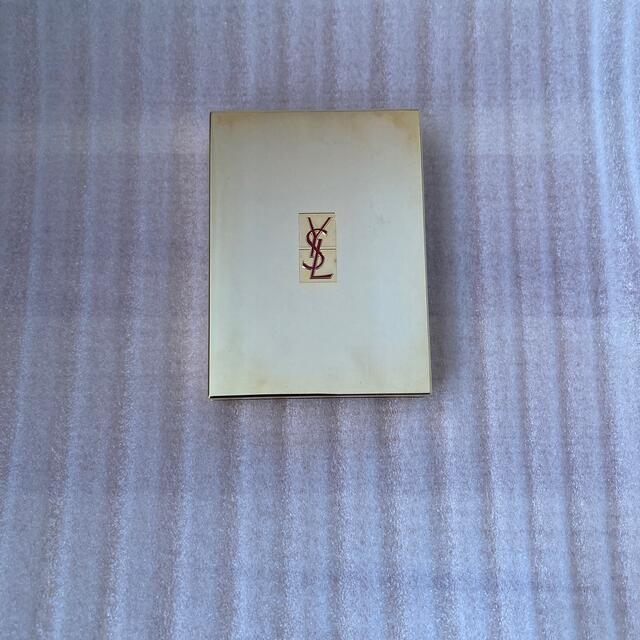 Yves Saint Laurent Beaute(イヴサンローランボーテ)のYSL イブサンローラン　アイシャドウ コスメ/美容のベースメイク/化粧品(アイシャドウ)の商品写真