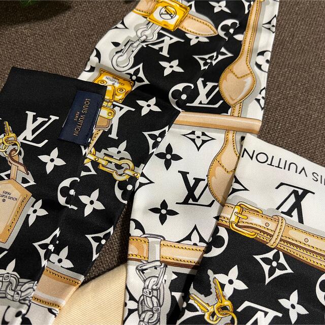 LOUIS VUITTON(ルイヴィトン)のmomo様専用ページ レディースのファッション小物(バンダナ/スカーフ)の商品写真