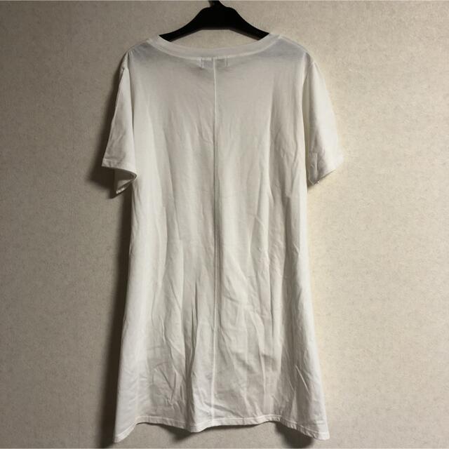 AZUL by moussy(アズールバイマウジー)の新品　azul by moussy チュニック　Tシャツ　白　M レディースのトップス(Tシャツ(半袖/袖なし))の商品写真