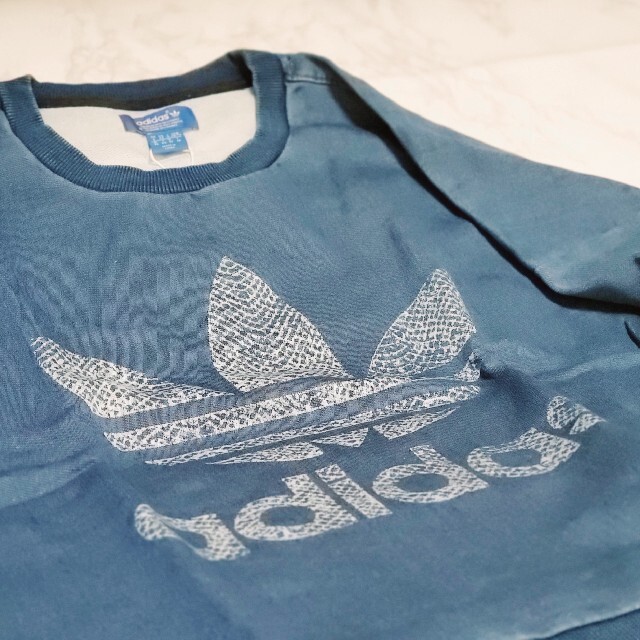 adidas(アディダス)のAdidas Denim Sweatshirt XS サイズ レディースのトップス(トレーナー/スウェット)の商品写真