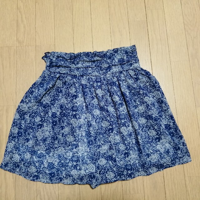フレアキュロットスカート　ブルーローズ レディースのスカート(ミニスカート)の商品写真