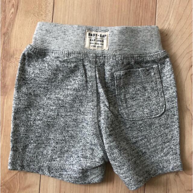 babyGAP(ベビーギャップ)のbabyGAP ショートパンツ　3-6M 60センチ キッズ/ベビー/マタニティのベビー服(~85cm)(パンツ)の商品写真