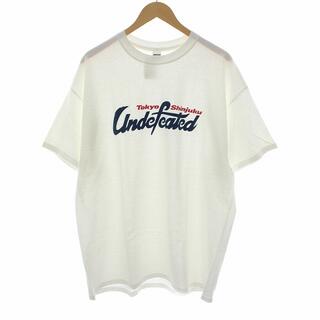 アンディフィーテッド(UNDEFEATED)のアンディフィーテッド TOKYO SHINJUKU Tシャツ 半袖 XL 白(Tシャツ/カットソー(半袖/袖なし))