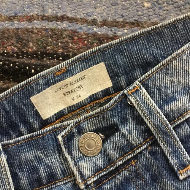 Levi's(リーバイス)のLEVI`s ALTERED STRAIGHT W24 レディースのパンツ(デニム/ジーンズ)の商品写真