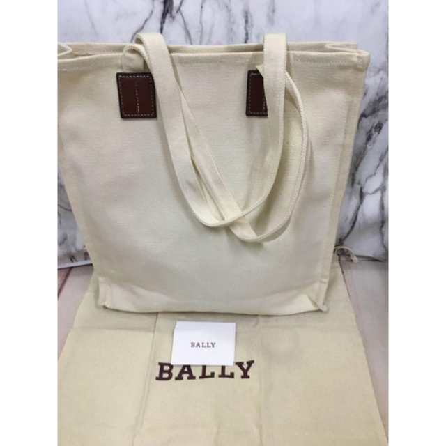 Bally(バリー)のBALLY トートバッグ ナチュラルベージュ レディース レディースのバッグ(トートバッグ)の商品写真