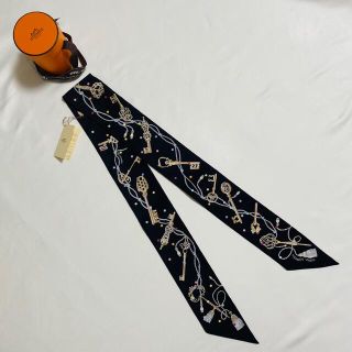 エルメス(Hermes)のHERMES ツイリー 2022ss 《LES CLES A POIS》 1本(バンダナ/スカーフ)