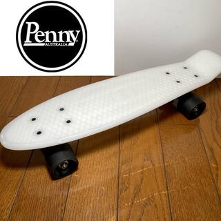 Penny SkateBoard ペニースケートボード 22インチ 蓄光の通販 by ...