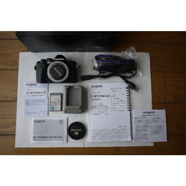 ジャンク品・オリンパス　CM-D　E-M10