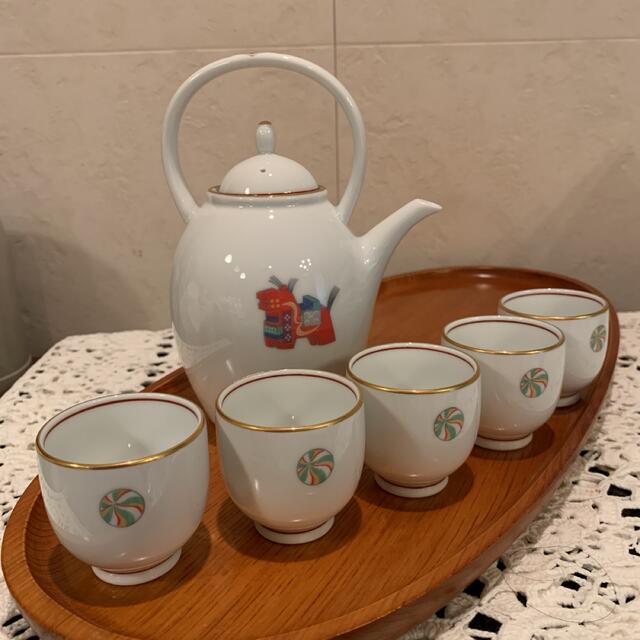 Noritake(ノリタケ)のノリタケ  酒器　和食器　こま犬　手毬　凧　酒器セット インテリア/住まい/日用品のキッチン/食器(食器)の商品写真