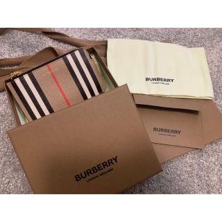 BURBERRY - 早い者勝ち❗️❗️バーバリー⭐︎コインケースの