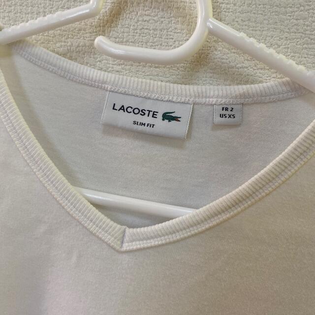 LACOSTE(ラコステ)のラコステ　ＶネックTシャツ　白 レディースのトップス(Tシャツ(半袖/袖なし))の商品写真