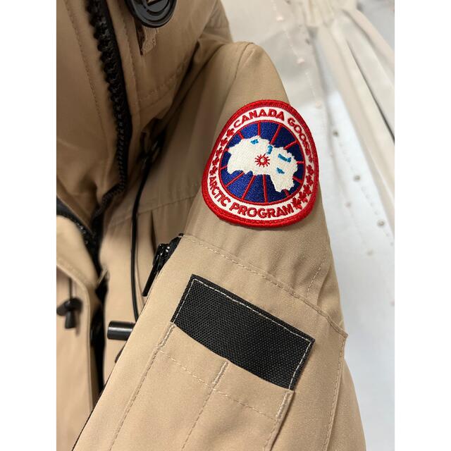 CANADA GOOSE(カナダグース)のカナダグース　アウター メンズのジャケット/アウター(ダウンジャケット)の商品写真