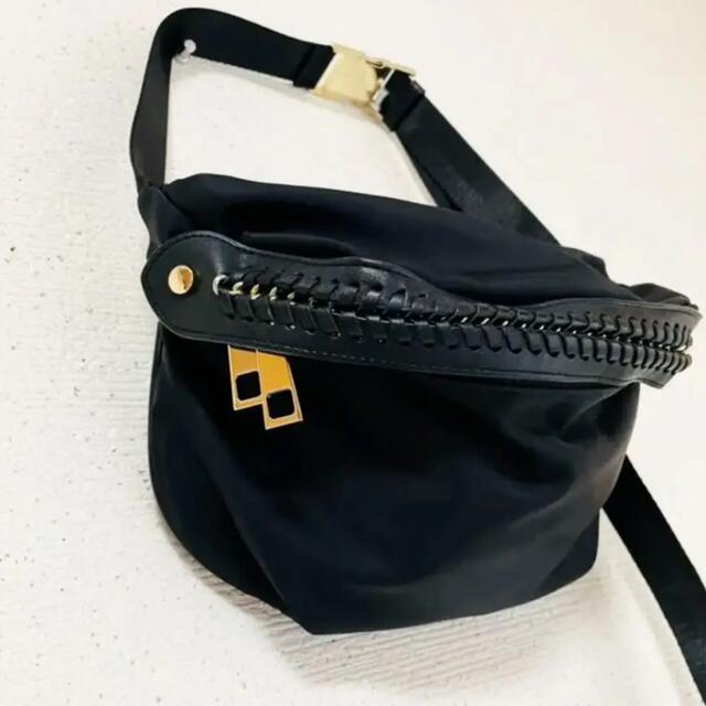 【COACH】ボディバッグ　ブラック✖️ゴールド金具