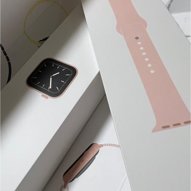 APPLE WATCH5 40mm アップルウォッチ本体 ローズゴールド/ピンク
