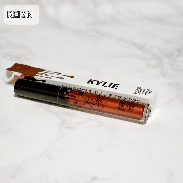 Kylie Cosmetics(カイリーコスメティックス)のKYLIE COSMETICS METAL MATTE REIGN コスメ/美容のベースメイク/化粧品(口紅)の商品写真