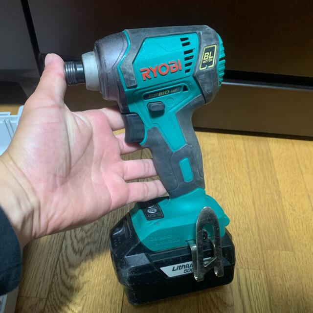 RYOBI(リョービ)の値下げ！）インパクトドライバー ハンドメイドのハンドメイド その他(その他)の商品写真