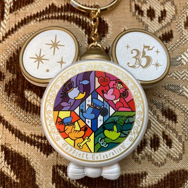 ミッキーマウス(ミッキーマウス)のTDR35周年『Happiest Celebration!』光るキーチェーン エンタメ/ホビーのアニメグッズ(キーホルダー)の商品写真