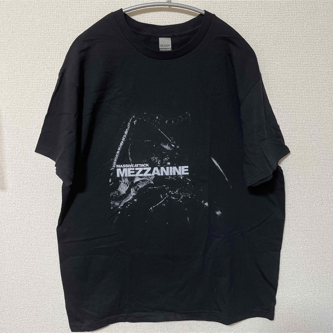 massive attack Tシャツ