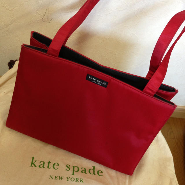 kate spade new york(ケイトスペードニューヨーク)のkate spade カバン レディースのバッグ(ハンドバッグ)の商品写真