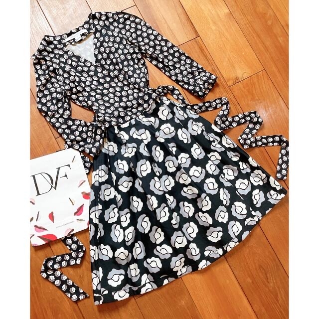 よろしくお】 DIANE von FURSTENBERG - 美品ダイアンフォンファステン