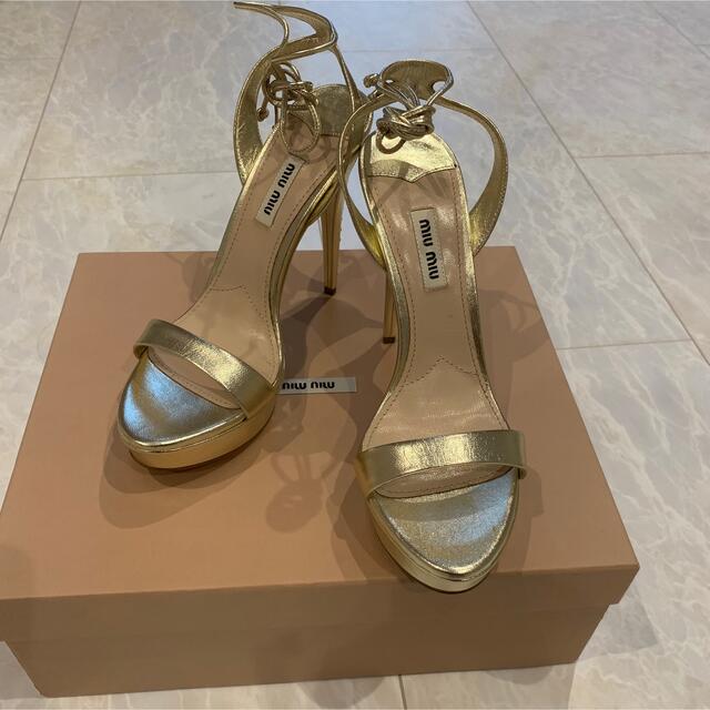 驚きの価格 miumiu - miumiu レースアップ ビジュー ハイヒール