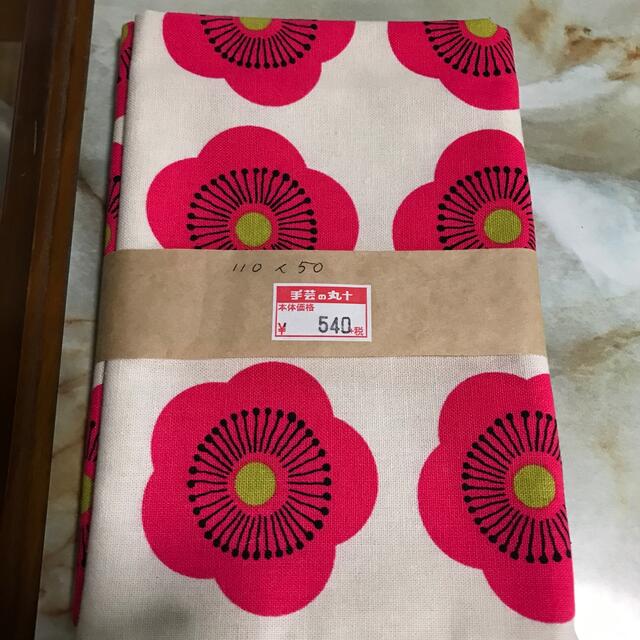 布110✖️50センチ 手芸の丸十 ハンドメイドの素材/材料(生地/糸)の商品写真