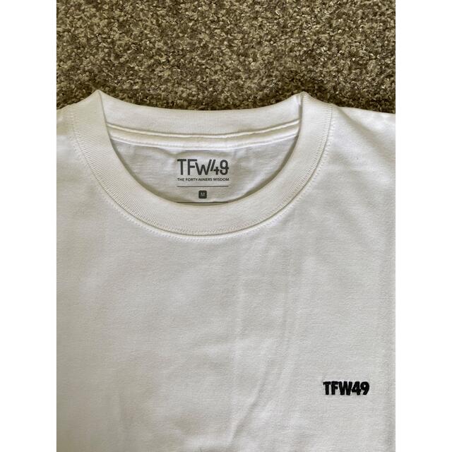 junhashimoto(ジュンハシモト)のTFW49 LOGO T-SHIRT ホワイトM スポーツ/アウトドアのゴルフ(ウエア)の商品写真