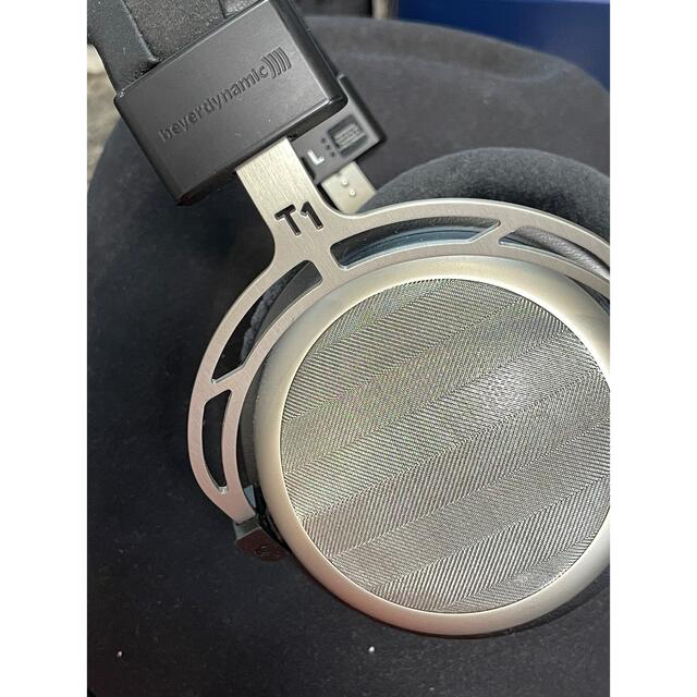 beyerdynamic T1 2nd Generation  スマホ/家電/カメラのオーディオ機器(ヘッドフォン/イヤフォン)の商品写真