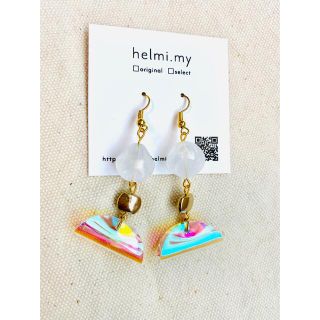 パールビーズ×オーロラビニールピアス✳︎イヤリング(ピアス)