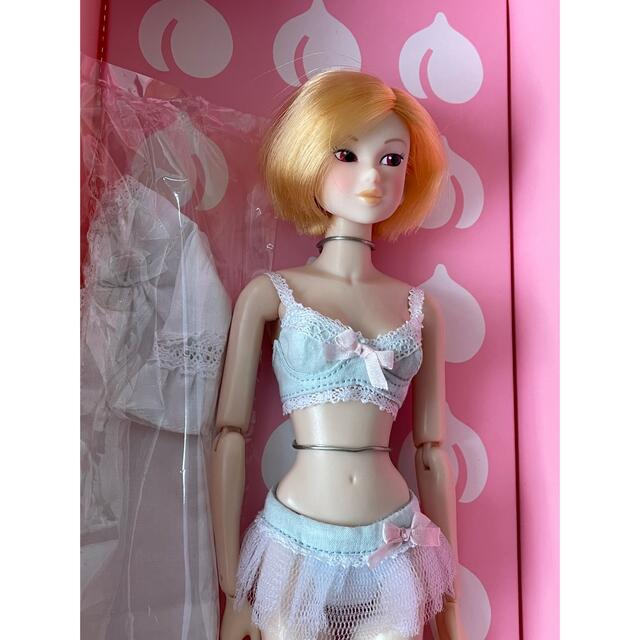 momokoDOLL モモコ人形 波のゆりかご RIPPLE Ver. momokoDOLL モモコ人形 波のゆりかご RIPPLE Ver.