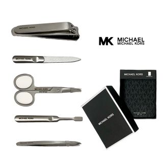 マイケルコース(Michael Kors)のギフト用OK♪ ユニセックス ネイルケア ５点 セット(ネイルケア)