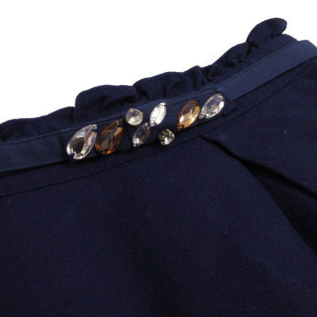MISCH MASCH(ミッシュマッシュ)のミッシュマッシュ スカート タック ひざ丈 ベルト付 ウール ビジュー 青 36 レディースのスカート(ひざ丈スカート)の商品写真