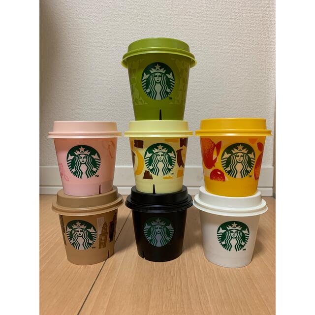 Starbucks Coffee(スターバックスコーヒー)のスターバックス  プリン空容器7個セット・ラバーバンド インテリア/住まい/日用品のキッチン/食器(容器)の商品写真