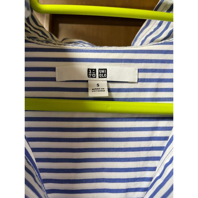 UNIQLO(ユニクロ)のユニクロ　ストライプシャツ　Sサイズ レディースのトップス(シャツ/ブラウス(長袖/七分))の商品写真